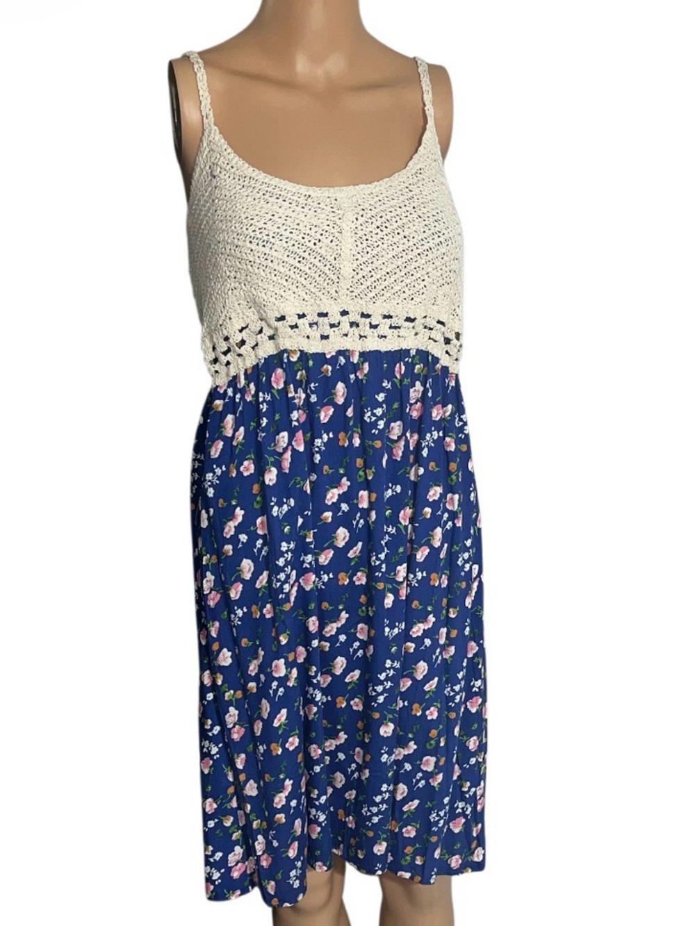 AZ Crochet-Top Blue Floral Midi Dress